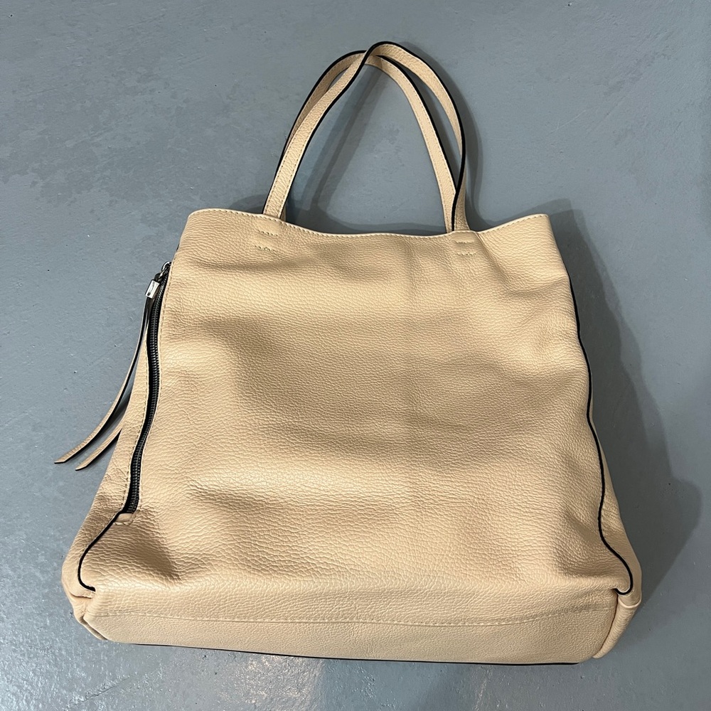 Gianni Chiarini Italian Pebble Leather Twin Shoulder Bag